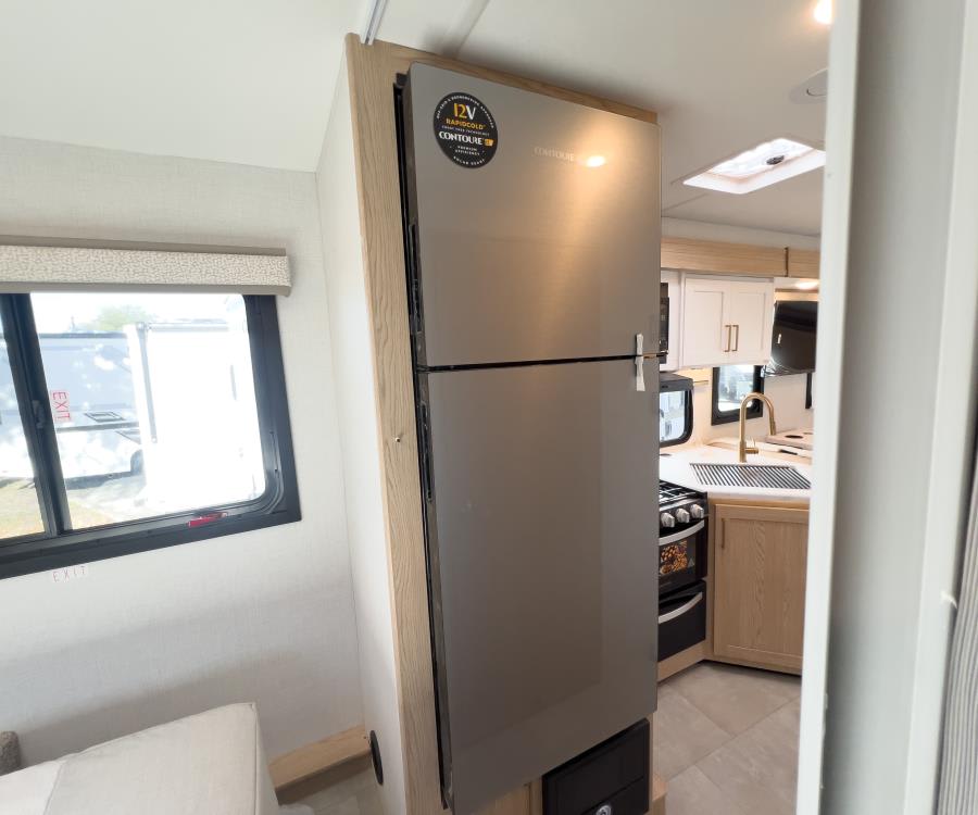 2026 Thor Motor Coach CHATEAU — photo 12 view