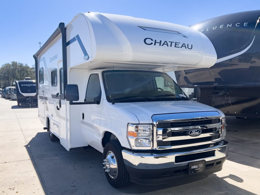 2026 Thor Motor Coach CHATEAU