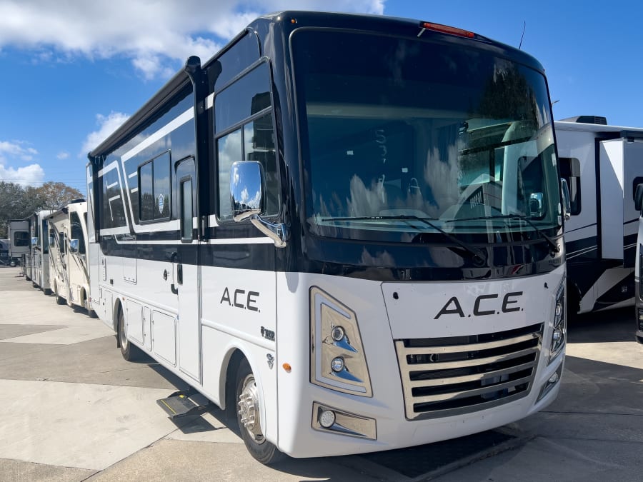 2026 Thor Motor Coach ACE