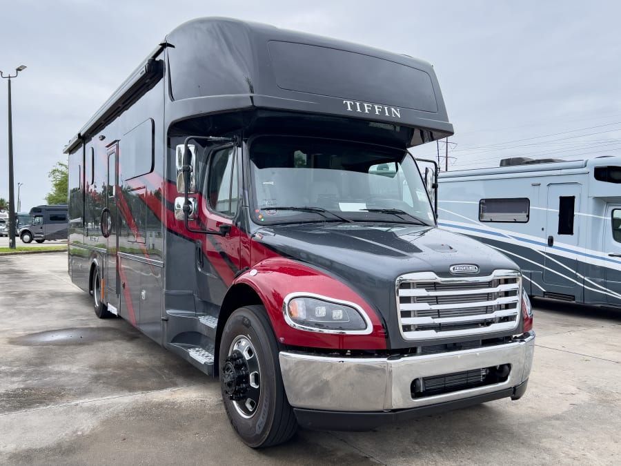 2026 Tiffin ALLEGRO BAY