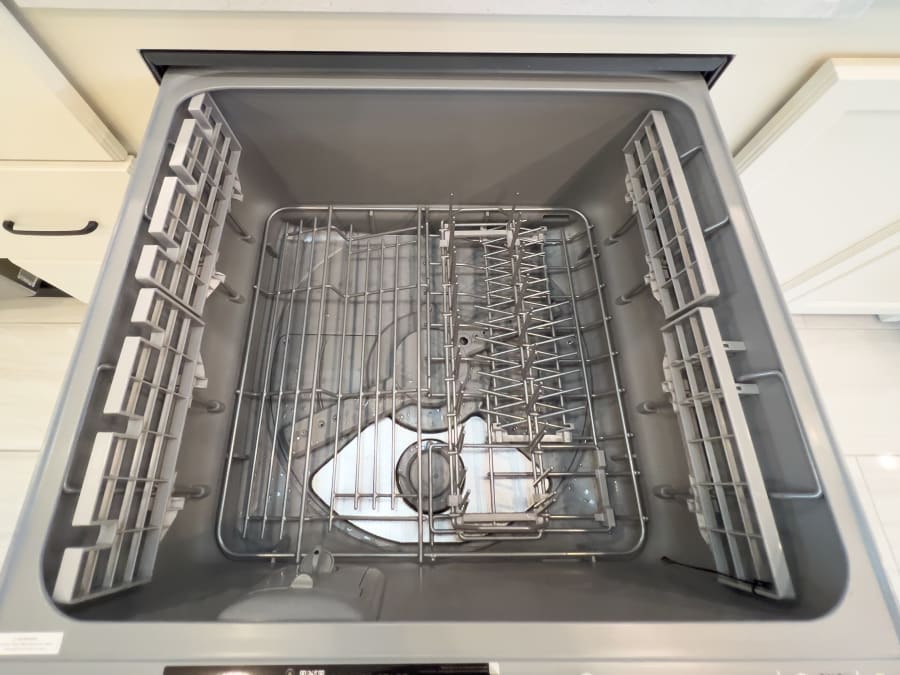 2026 Tiffin ALLEGRO BAY — photo 11 view