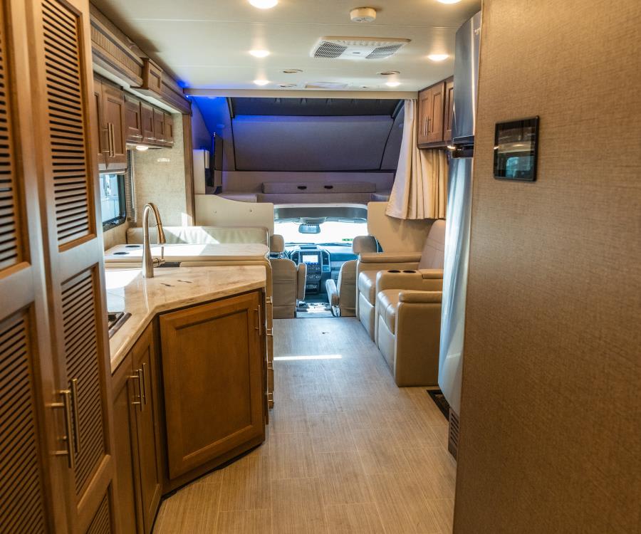 2022 Thor Motor Coach MAGNITUDE — rear three-quarter view