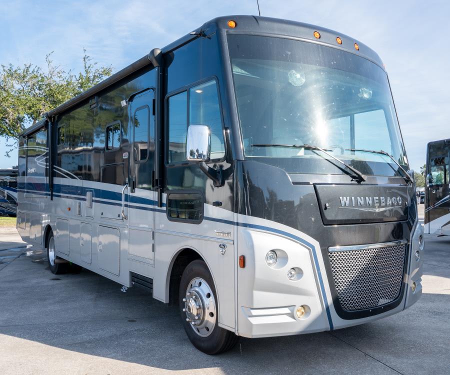 2021 Winnebago ADVENTURER