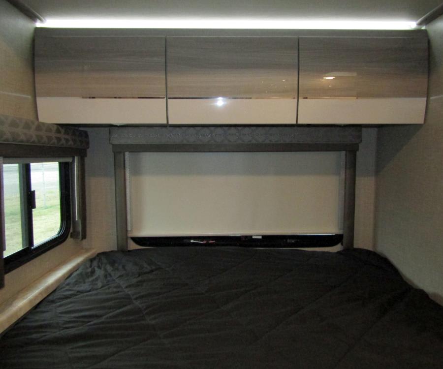 2022 Thor Motor Coach DELANO — photo 16 view