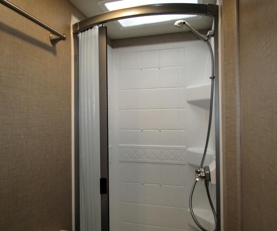 2022 Thor Motor Coach DELANO — photo 20 view