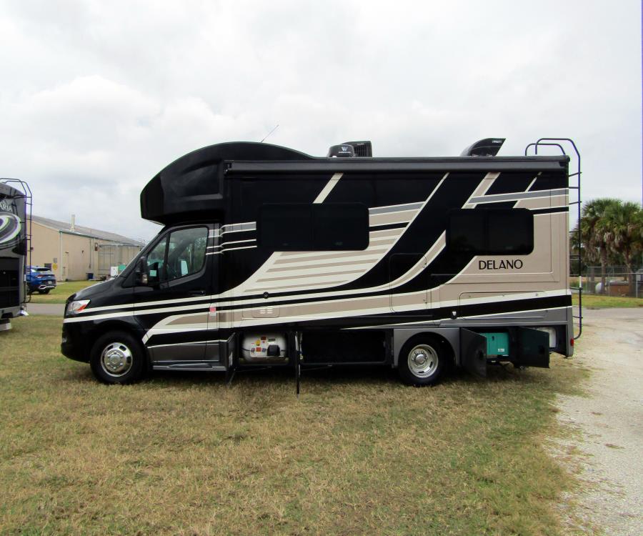 2022 Thor Motor Coach DELANO — photo 24 view