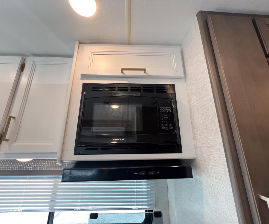 2024 Thor Motor Coach CHATEAU — photo 11 view