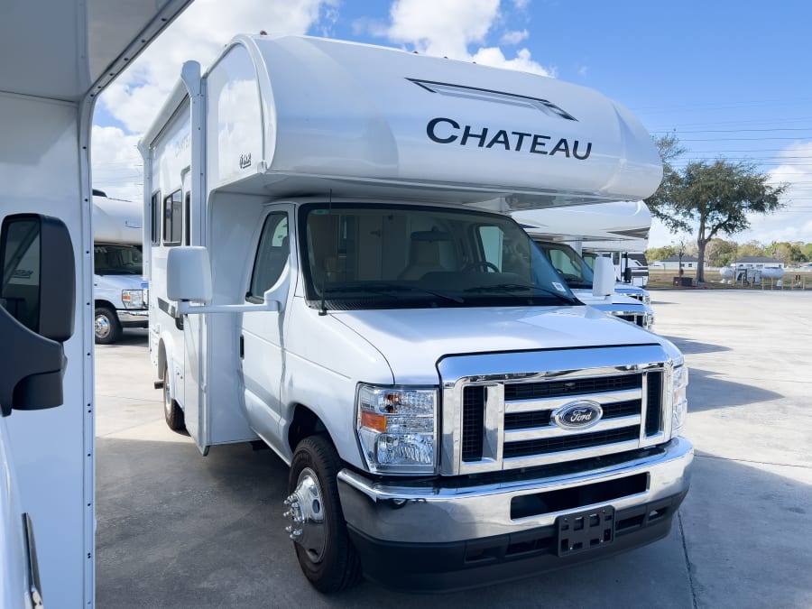 2026 Thor Motor Coach CHATEAU
