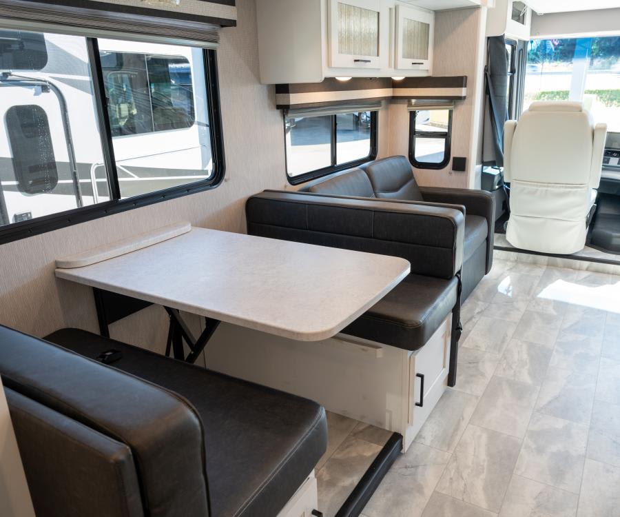 2024 Coachmen PURSUIT — photo 13 view