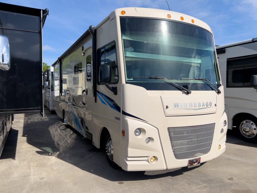 2019 Winnebago VISTA