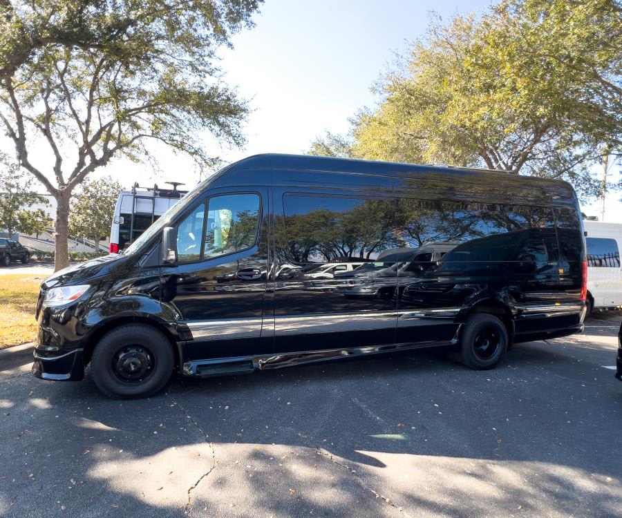 2026 Grech RV LUSSO — photo 12 view