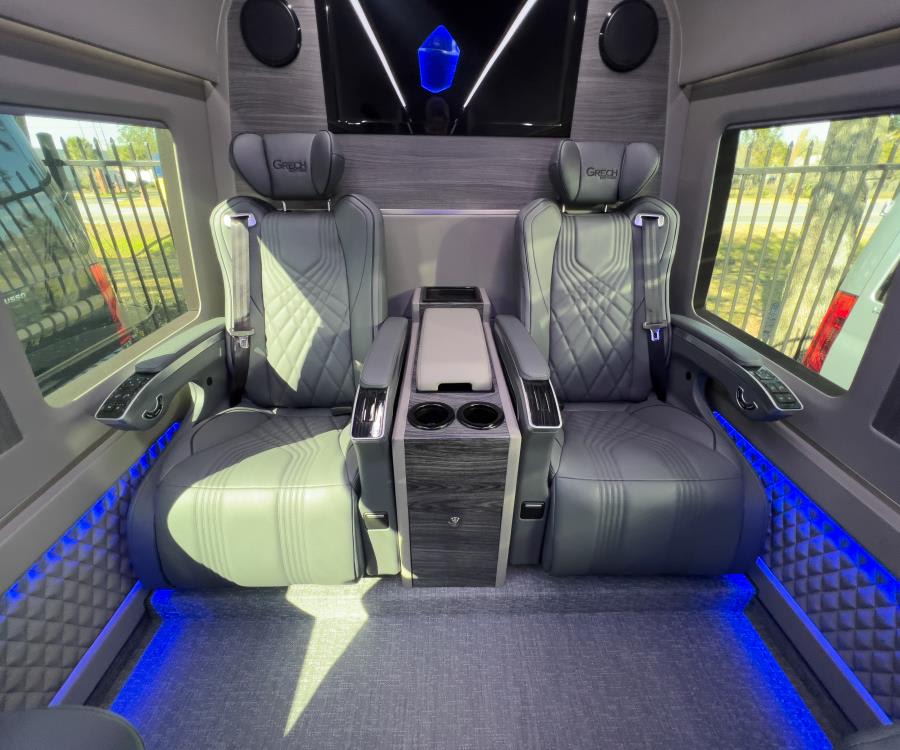 2027 Grech RV LUSSO — photo 9 view