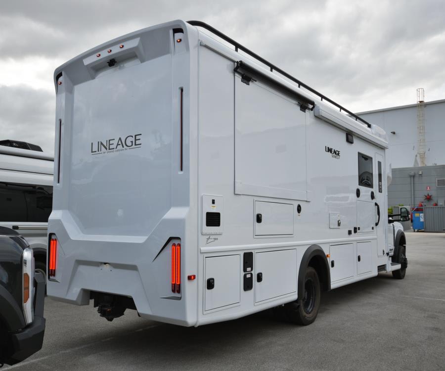 2026 Grand Design LINEAGE SERIES F — photo 37 view