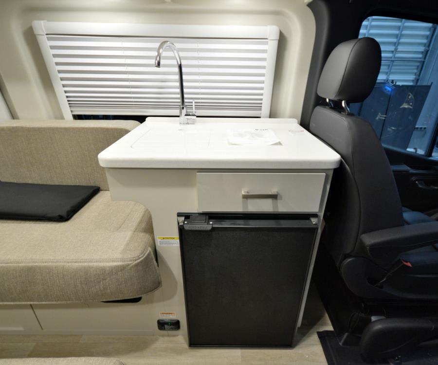 2026 Thor Motor Coach SANCTUARY — photo 8 view