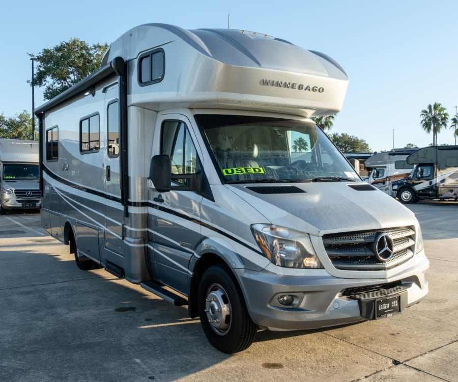 2019 Winnebago VIEW