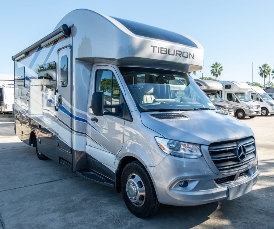 2024 Thor Motor Coach TIBURON
