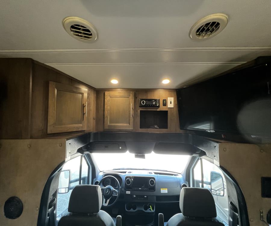 2021 Dynamax ISTATA 3 — photo 11 view