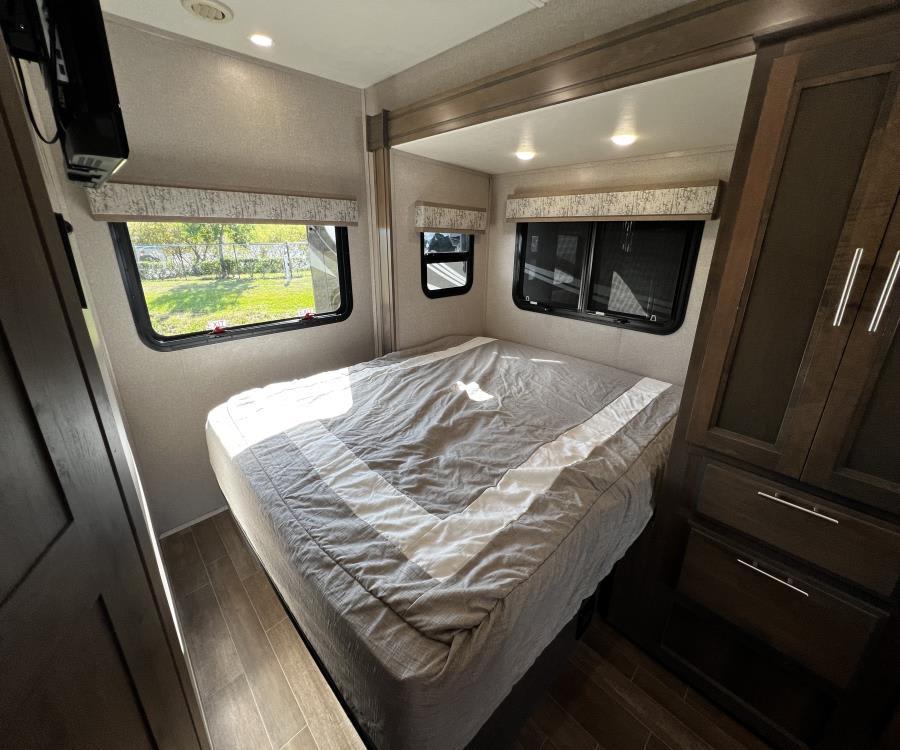 2021 Dynamax ISTATA 3 — photo 20 view