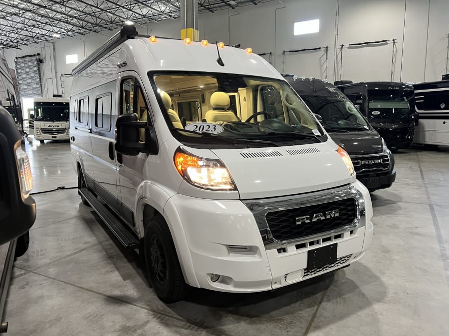 2023 Winnebago TRAVATO