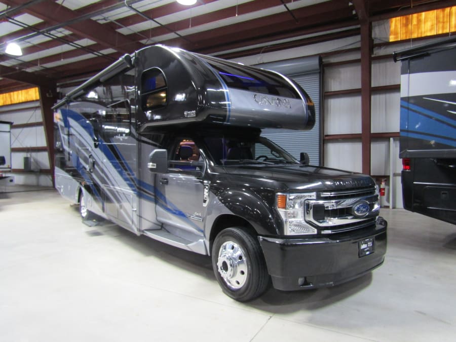 2023 Thor Motor Coach OMNI