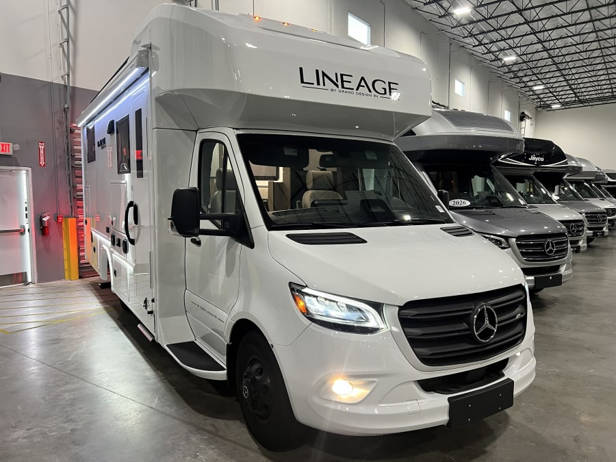 2026 Grand Design LINEAGE