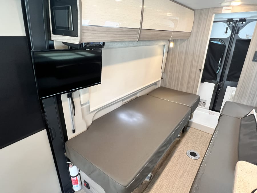 2023 Entegra ETHOS — photo 17 view