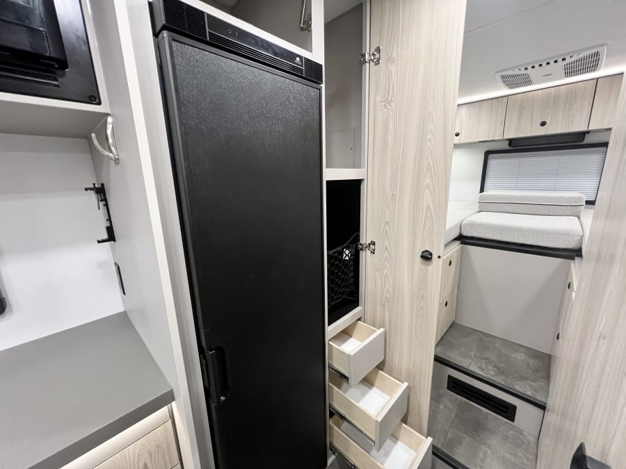 2026 Entegra CONDOR — photo 14 view