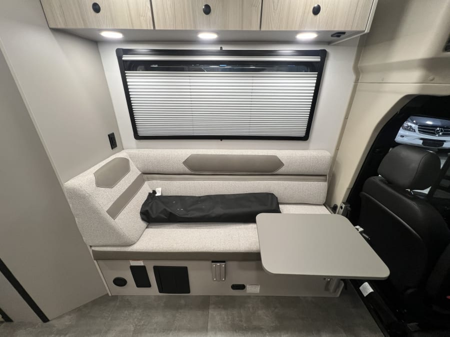 2026 Entegra CONDOR — photo 16 view