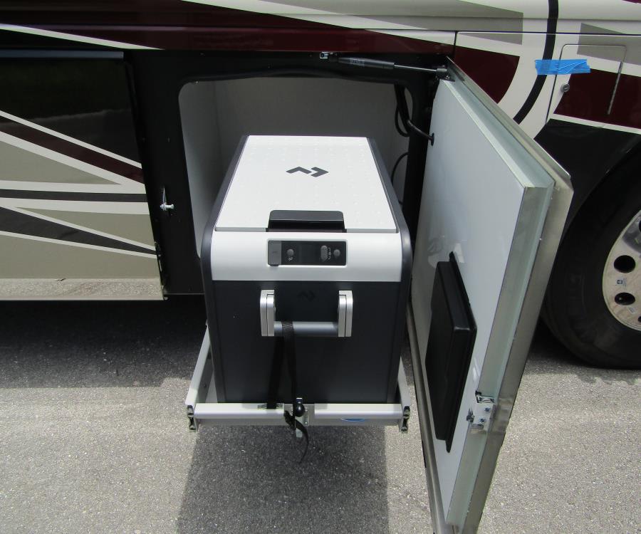 2026 Fleetwood DISCOVERY LXE — photo 30 view
