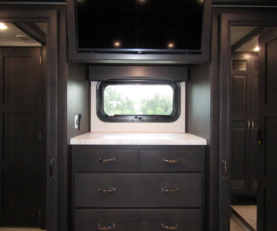 2026 Fleetwood DISCOVERY — photo 18 view