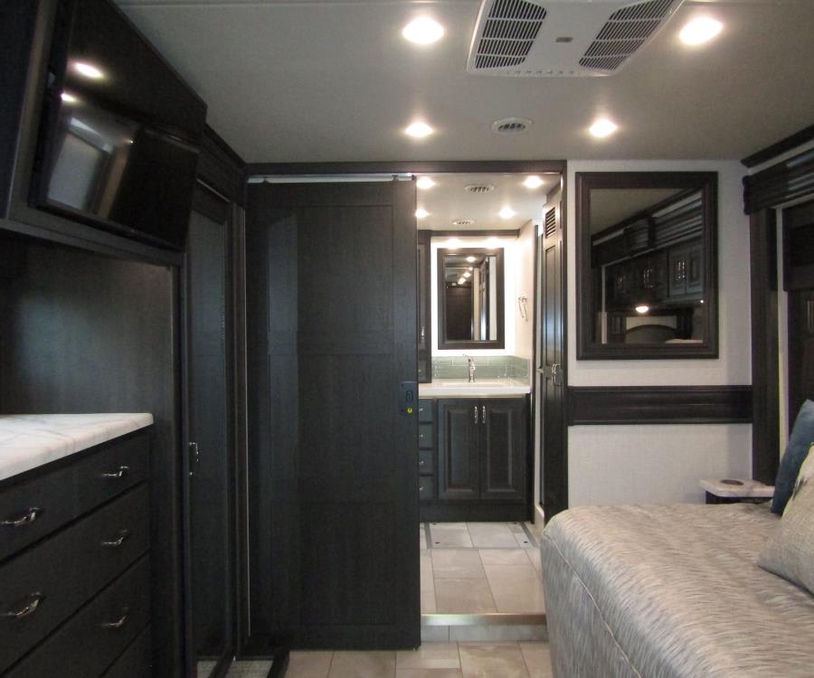 2026 Fleetwood DISCOVERY — photo 20 view