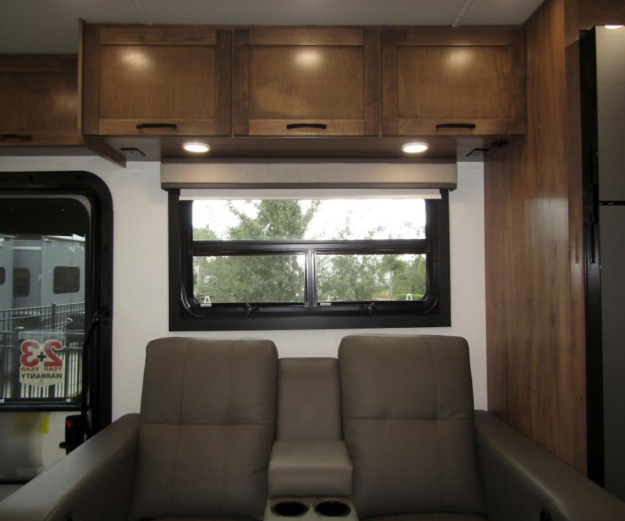 2026 Entegra ESTEEM XL — photo 15 view