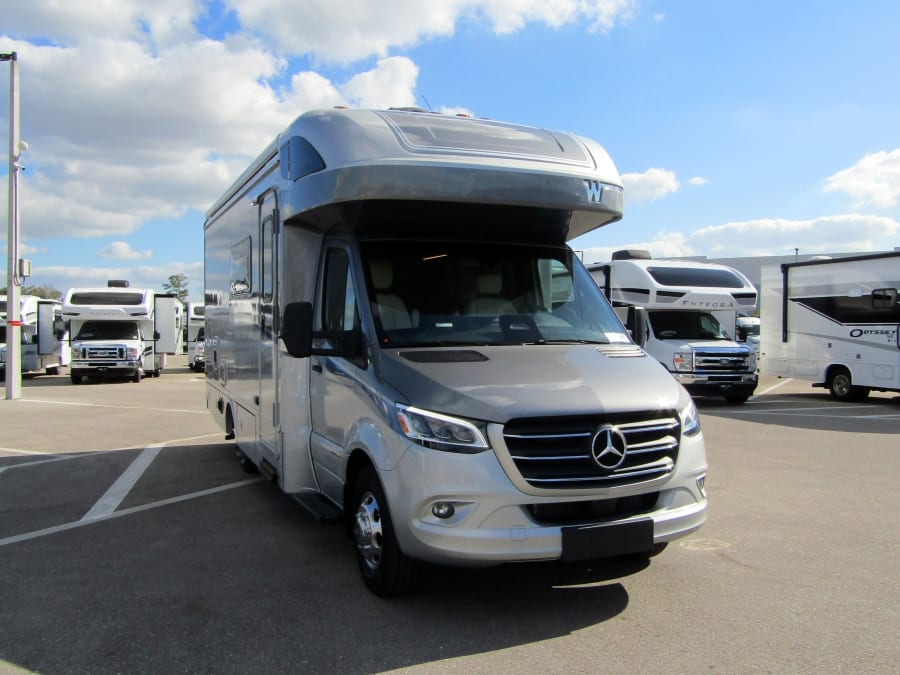 2026 Winnebago NAVION
