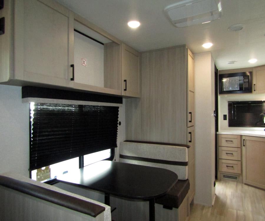 2026 Jayco PROWLER — photo 9 view