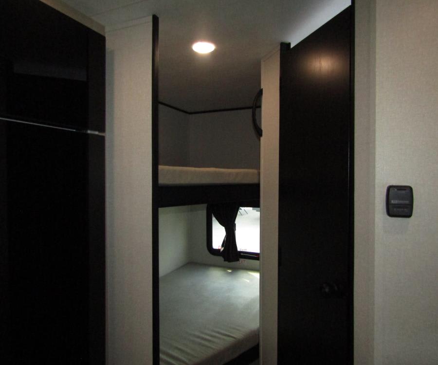 2026 Jayco PROWLER — photo 7 view