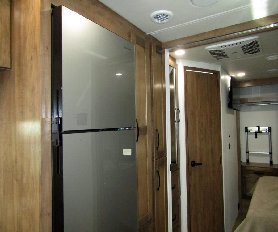 2026 Entegra ESTEEM XL — photo 17 view