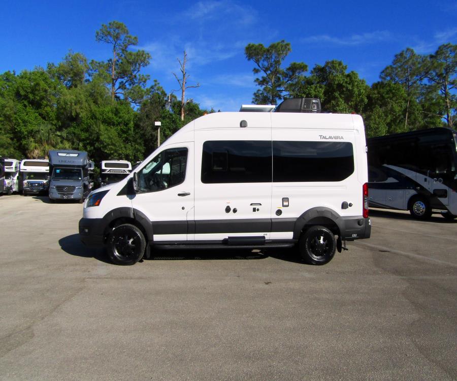 2026 Thor Motor Coach TALAVERA — photo 23 view
