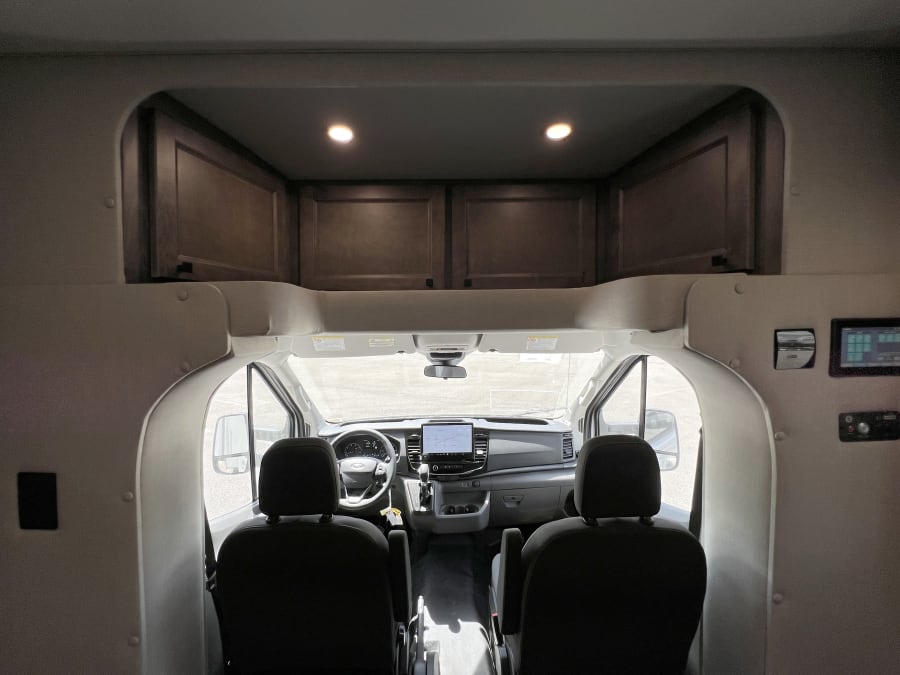 2026 Tiffin MIDAS — interior view