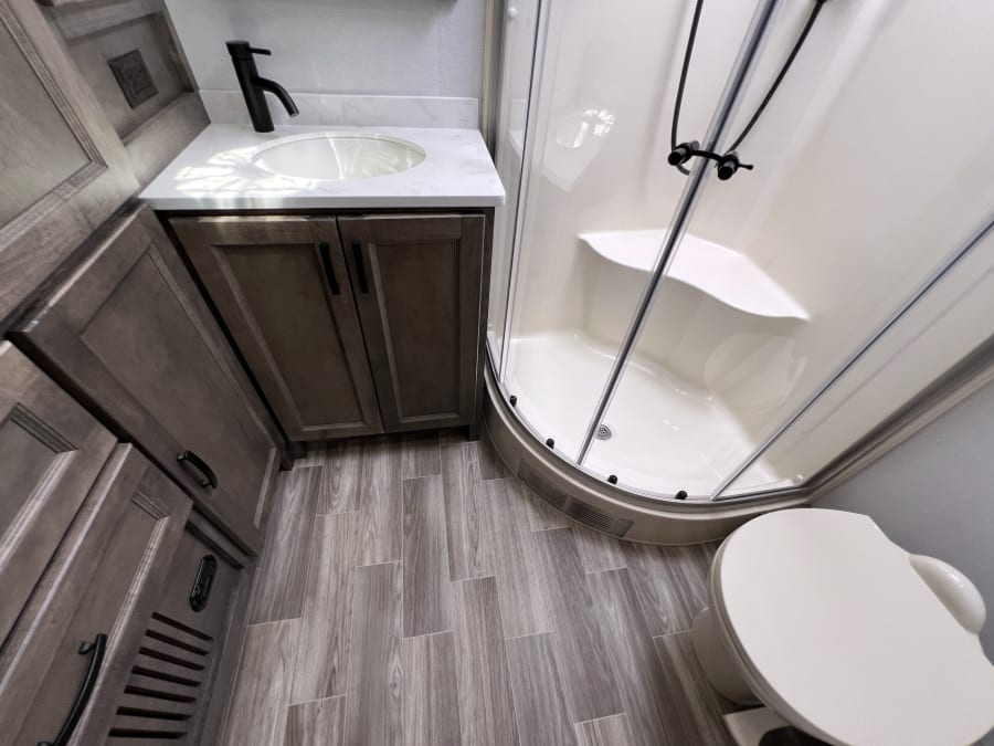 2026 Tiffin MIDAS — photo 19 view