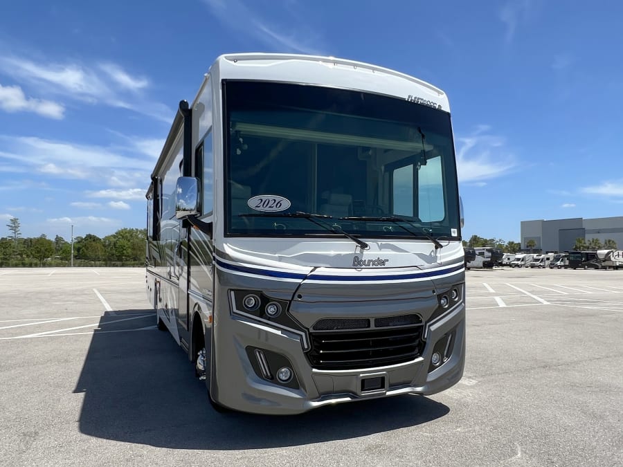 2026 Fleetwood BOUNDER