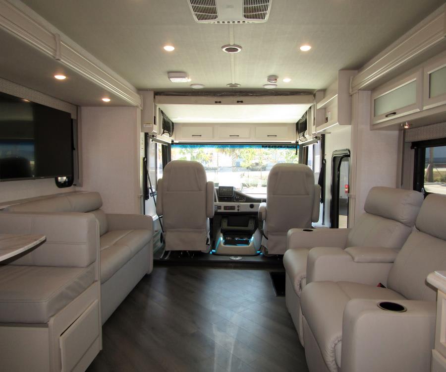 2025 Holiday Rambler ECLIPSE — rear three-quarter view