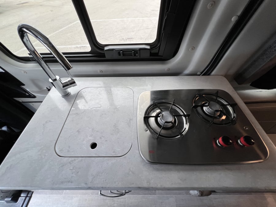 2023 Thor Motor Coach TRANQUILITY — photo 12 view