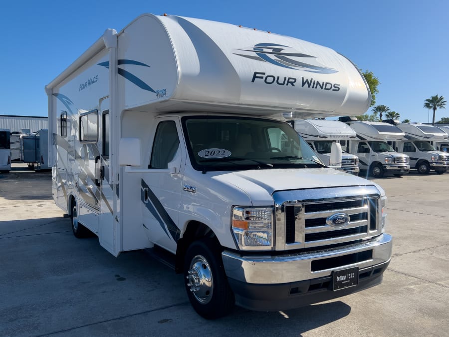 2022 Thor Motor Coach FOUR WINDS
