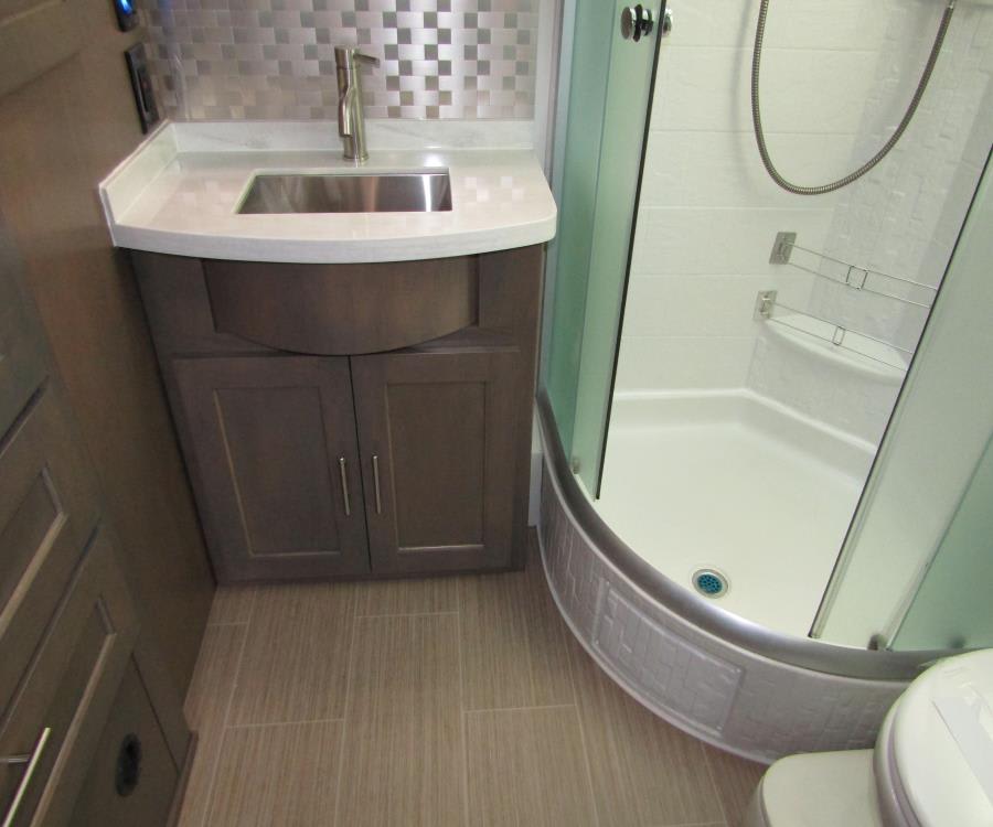 2023 Regency ULTRA BROUGHAM — photo 19 view