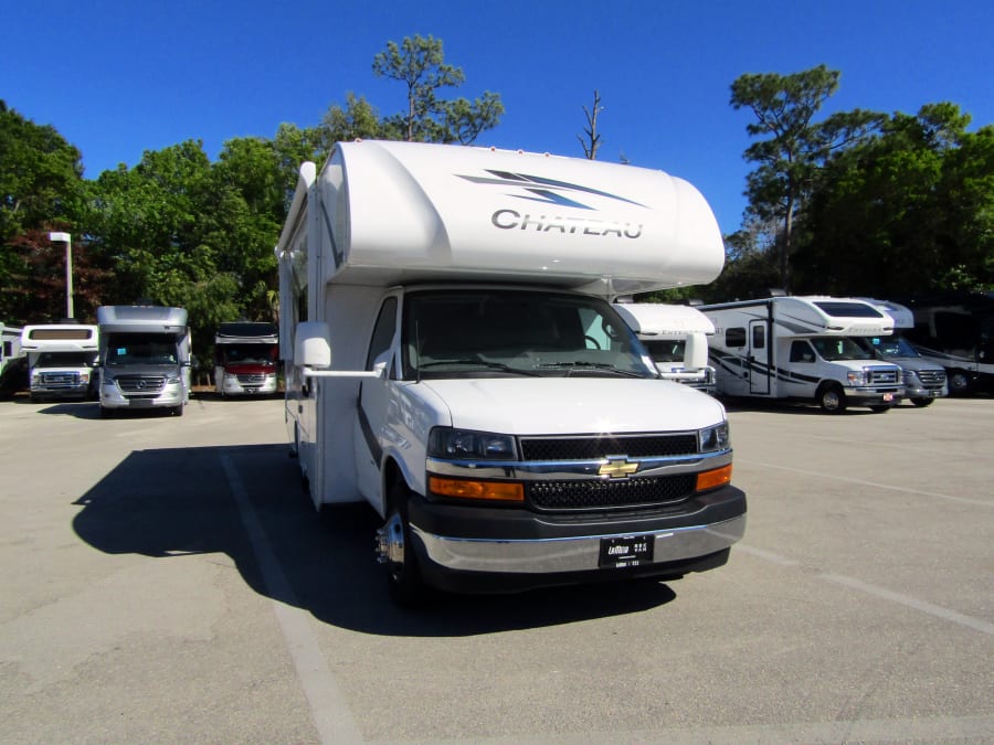 2025 Thor Motor Coach CHATEAU