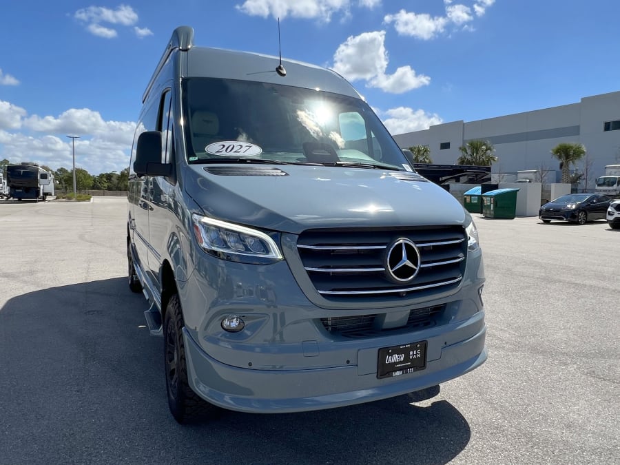 2027 Grech RV VACANZA-ION