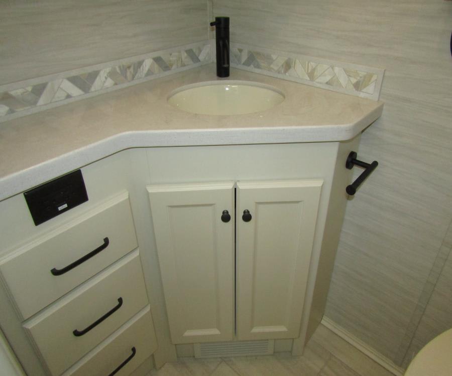 2026 Tiffin ALLEGRO BAY — photo 17 view
