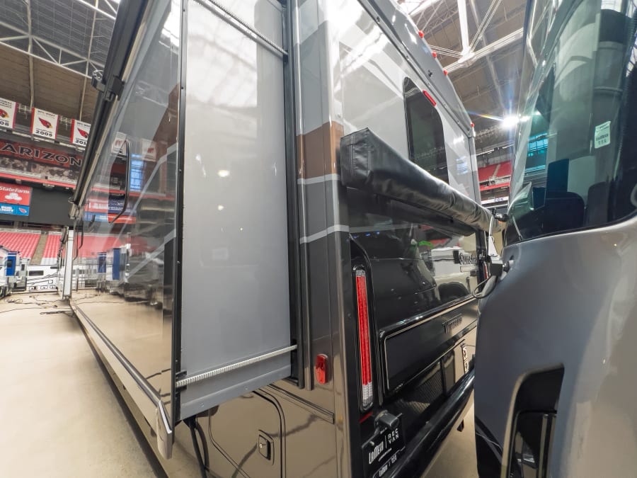 2026 Winnebago SUNSTAR — photo 35 view