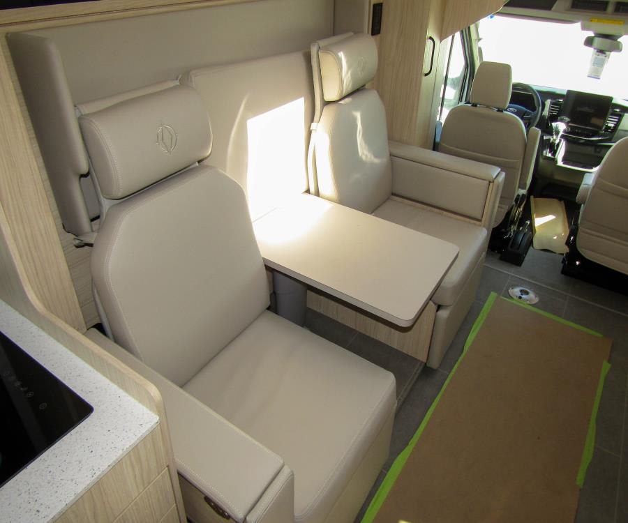 2026 Leisure Travel Vans WONDER — photo 7 view