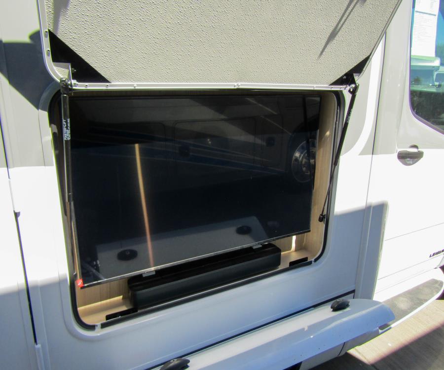 2026 Leisure Travel Vans WONDER — photo 22 view